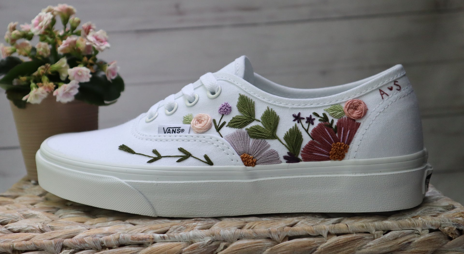 Vans Custom Shoes Vans Authentic Design Assembly Embroidered Vans